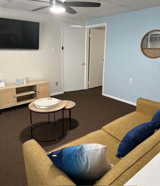 Horizon Motor Inn-Beach Block & Close To Morey'S Piers Норт-Вайлдвуд Экстерьер фото