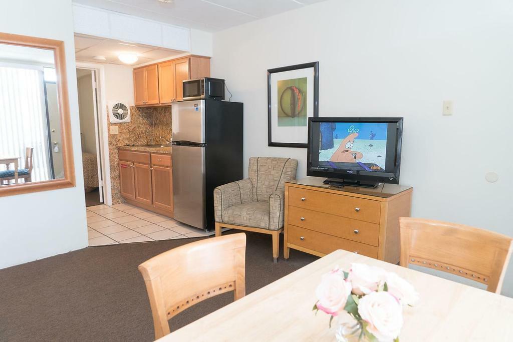 Horizon Motor Inn-Beach Block & Close To Morey'S Piers Норт-Вайлдвуд Экстерьер фото